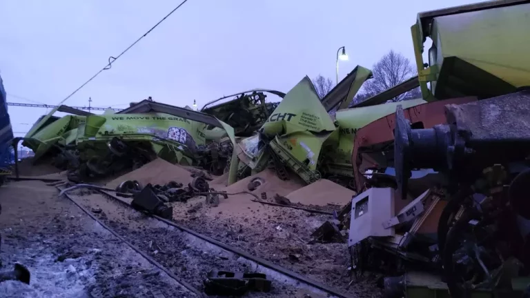 V Česku sa zrazili dva vlaky, škody sú obrovské